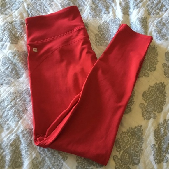 SOLD Fabletics PowerForm Capris - Picture 2 of 2